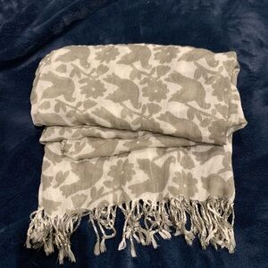 Grey and White Accessory Scarf